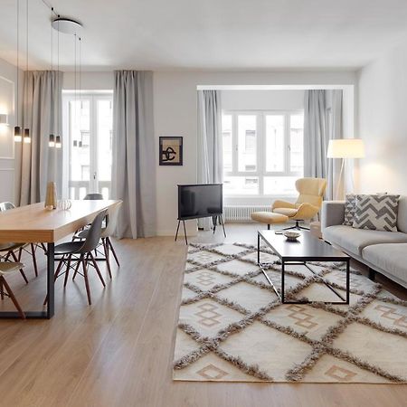 Wiesbaden By Feelfree Rentals Сан Себастиан Екстериор снимка